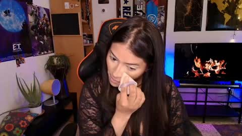 lolaasmith_21 online show from May 2026 06:24:01 PM