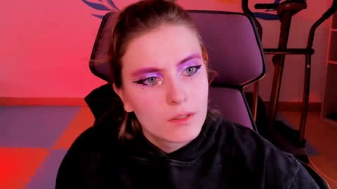 Snapshot of lolaasmus chatting on December 2024 08:19:02 AM I consider myself the god Loki but life just calls me LOL online show from December 2024 08:19:02 AM