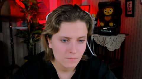 Snapshot of lolaasmus chatting on December 2024 11:22:02 AM I consider myself the god Loki but life just calls me LOL online show from December 2024 11:22:02 AM