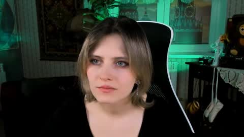 Snapshot of lolaasmus chatting on January 2025 02:23:02 PM I consider myself the god Loki but life just calls me LOL online show from January 2025 02:23:02 PM