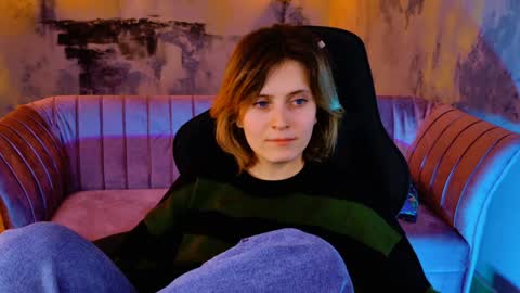 Snapshot of lolaasmus chatting on January 2025 02:32:01 PM I consider myself the god Loki but life just calls me LOL online show from January 2025 02:32:01 PM