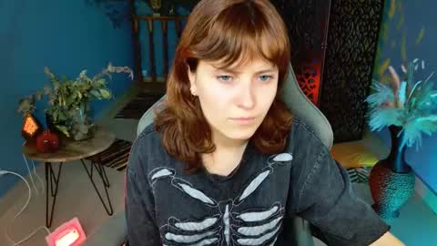 Snapshot of lolaasmus chatting on October 2025 05:40:01 AM I consider myself the god Loki but life just calls me LOL online show from October 2025 05:40:01 AM