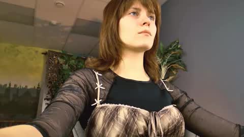 Snapshot of lolaasmus chatting on November 2025 07:42:01 AM I consider myself the god Loki but life just calls me LOL online show from November 2025 07:42:01 AM