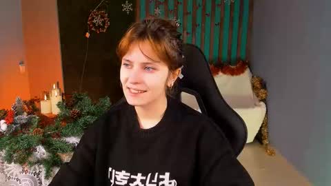 Snapshot of lolaasmus chatting on December 2025 01:17:02 PM I consider myself the god Loki but life just calls me LOL online show from December 2025 01:17:02 PM