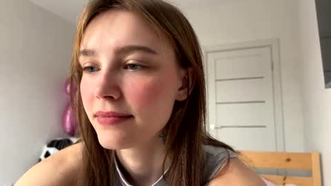 lolaatate online show from March 2026 05:52:02 AM