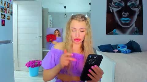 Snapshot of lolabani675452 chatting on November 2025 01:15:02 PM lolabani675452 online show from November 2025 01:15:02 PM