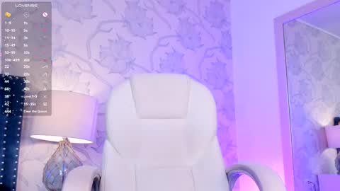  Lola Berry  online show from April 2026 04:24:02 AM