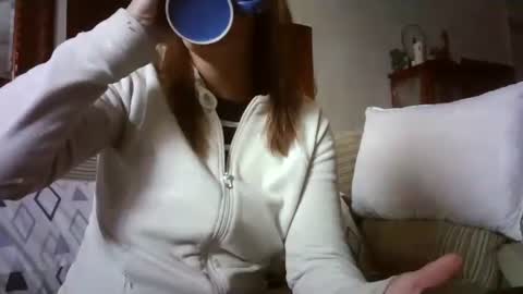 LOLA HUESO y ERIC online show from March 2025 03:42:02 PM