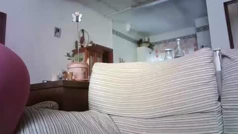 LOLA HUESO y ERIC online show from October 2025 08:22:02 AM