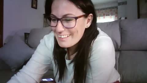 Snapshot of lolahueso chatting on March 2026 09:28:01 AM LOLA HUESO y ERIC online show from March 2026 09:28:01 AM