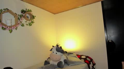 Snapshot of lolaleah_ chatting on January 2026 02:36:02 AM Lola online show from January 2026 02:36:02 AM