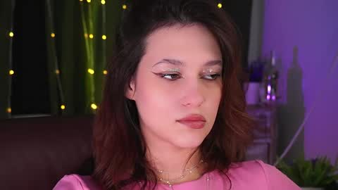 lolalemona online show from March 2026 10:32:01 AM