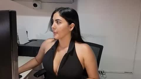 lolalola_12 online show from February 2026 12:04:02 AM