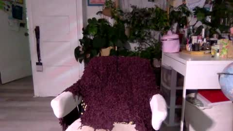 Snapshot of lolalustful chatting on February 2025 01:00:01 AM Lola Lustful online show from February 2025 01:00:01 AM