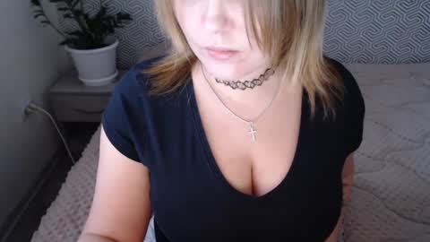 Snapshot of lolamyr chatting on January 2025 10:35:02 AM kiss online show from January 2025 10:35:02 AM
