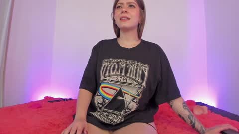 Lola online show from December 2024 11:25:01 PM