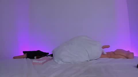 Lola online show from February 2025 11:02:02 PM