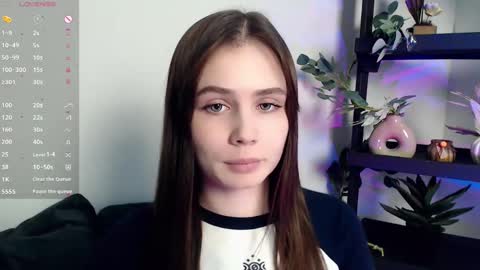 lolapalmer_ online show from December 2024 01:18:01 AM