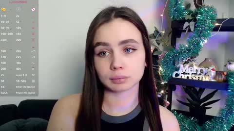 lolapalmer_ online show from January 2025 10:40:02 PM