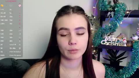 lolapalmer_ online show from January 2025 11:22:02 PM