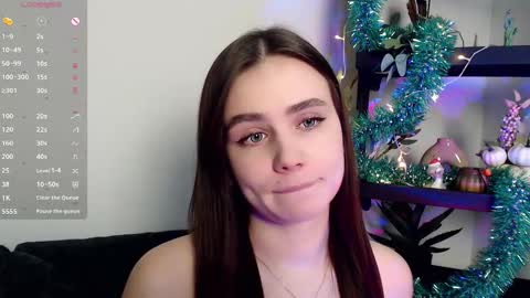 lolapalmer_ online show from January 2025 09:16:01 PM
