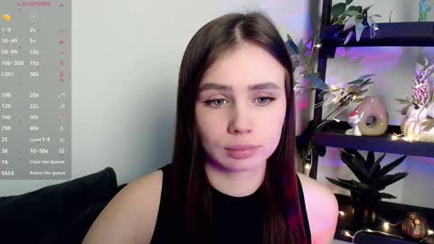 lolapalmer_ online show from January 2025 08:13:02 PM