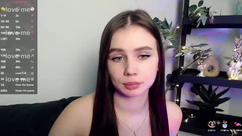 lolapalmer_ online show from February 2025 12:37:02 AM