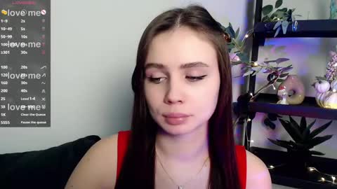 lolapalmer_ online show from February 2025 11:37:01 PM