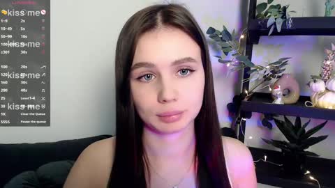 lolapalmer_ online show from February 2025 02:15:02 AM