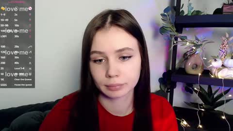 lolapalmer_ online show from March 2025 07:25:01 PM