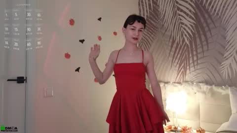 Snapshot of lolaprise chatting on November 2025 01:40:01 AM Lola online show from November 2025 01:40:01 AM