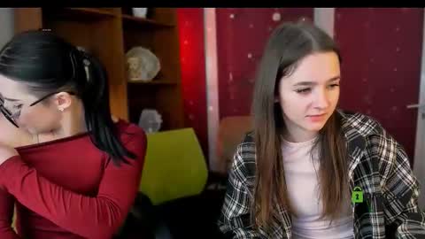 Snapshot of lole_ti chatting on January 2026 07:17:01 PM lole ti online show from January 2026 07:17:01 PM