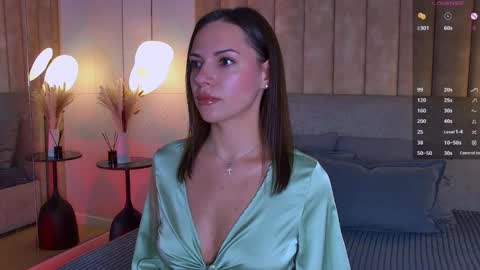 Snapshot of lolla_spencer chatting on November 2025 04:41:01 PM Lolla online show from November 2025 04:41:01 PM