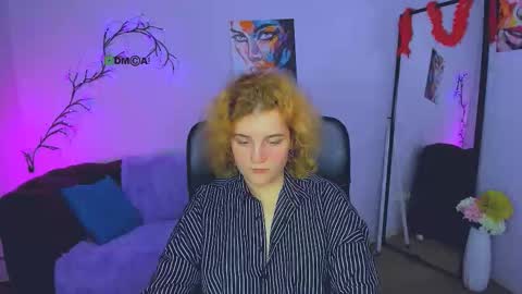 lolli_popsi online show from December 2025 01:31:01 PM