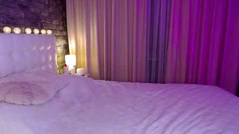 Snapshot of lollidoli__ chatting on November 2025 05:02:01 PM Victoria online show from November 2025 05:02:01 PM