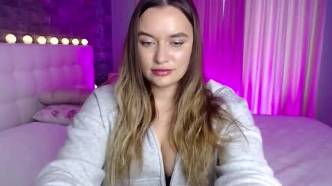 Snapshot of lollidoli__ chatting on February 2026 12:41:01 PM Victoria online show from February 2026 12:41:01 PM