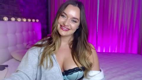 Snapshot of lollidoli__ chatting on February 2026 01:09:01 PM Victoria online show from February 2026 01:09:01 PM