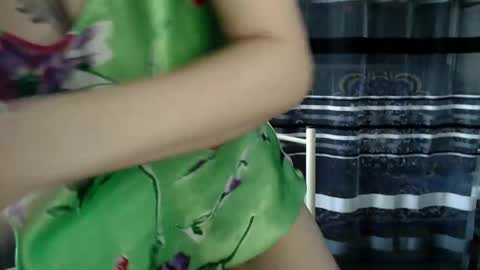 Snapshot of lollifox_1 chatting on October 2025 07:20:02 AM Lisa online show from October 2025 07:20:02 AM