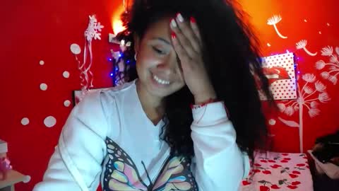 lollita_little online show from November 2025 06:56:02 PM