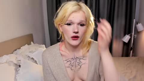 Snapshot of lollita_morgan chatting on April 2026 10:58:02 AM lollita online show from April 2026 10:58:02 AM