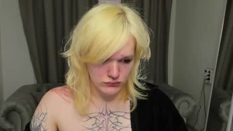 Snapshot of lollita_morgan chatting on April 2026 10:52:01 AM lollita online show from April 2026 10:52:01 AM