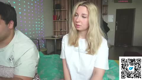 lollove24 online show from April 2026 11:52:02 AM