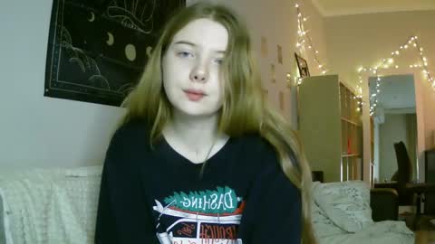 Lilly online show from December 2024 11:33:02 PM