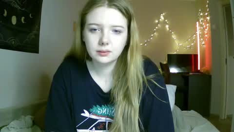 Lilly online show from January 2025 09:50:01 PM