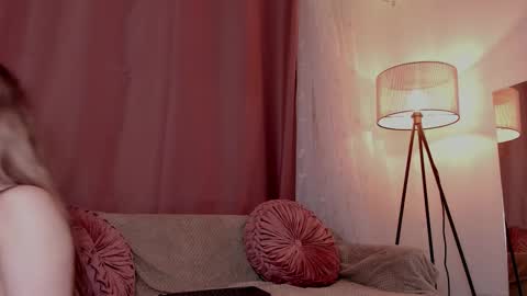 Lolly online show from November 2025 07:24:02 AM