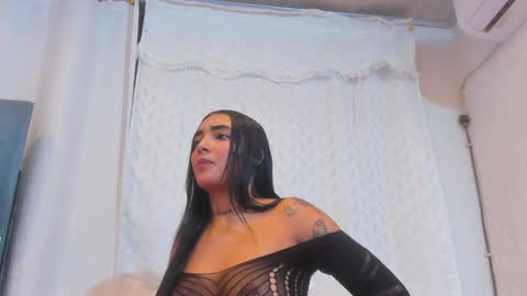 lolypo61700 online show from January 2025 01:29:01 AM