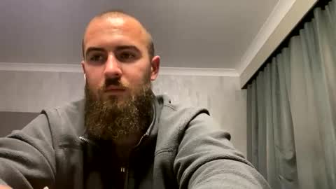 london9500 online show from October 2025 08:08:02 PM