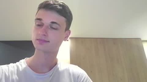 london_tomy online show from September 2025 12:58:02 AM