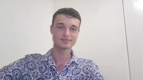 london_tomy online show from November 2025 03:17:02 AM