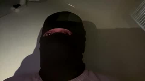 Snapshot of londonluxelad chatting on March 2026 06:39:02 AM londonluxelad online show from March 2026 06:39:02 AM